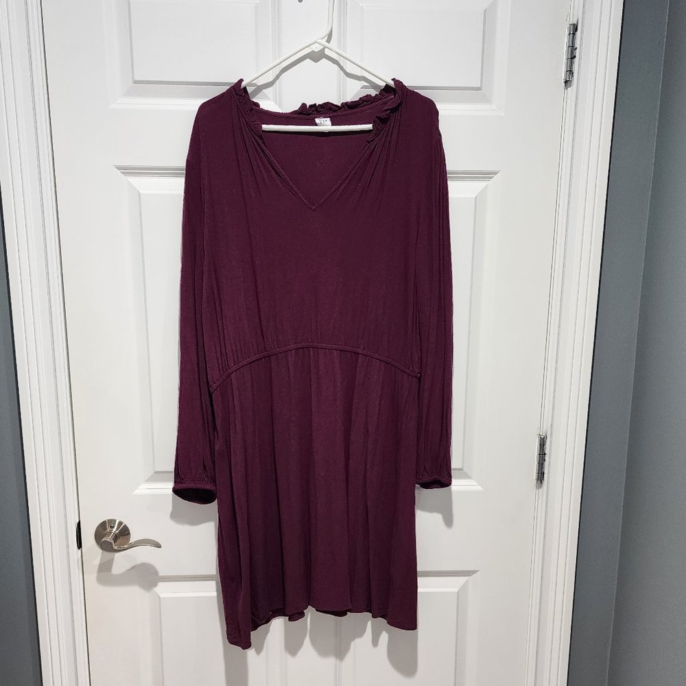 EUC Gap Plum Long Sleeve 100% Rayon dress - Size XXL